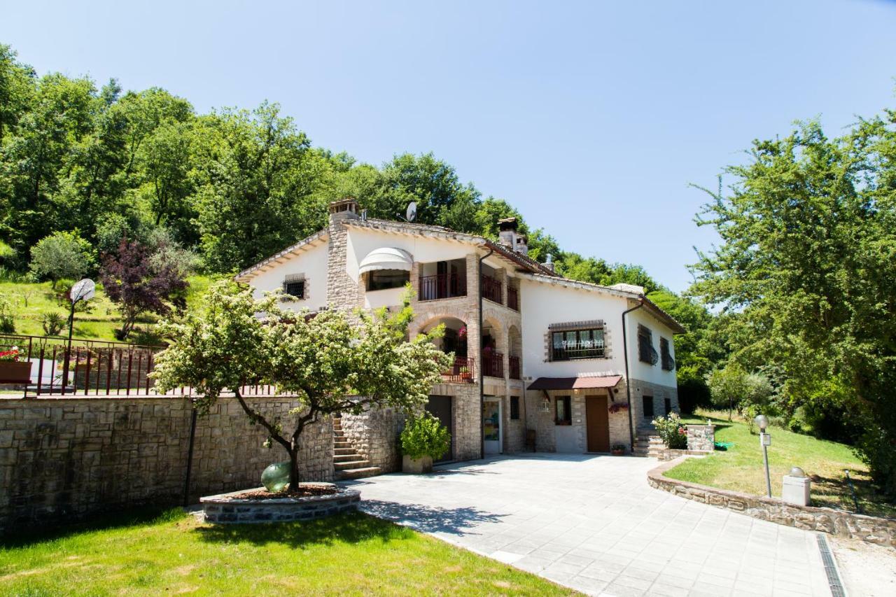 Piccoli Sogni Villa Valfabbrica ภายนอก รูปภาพ